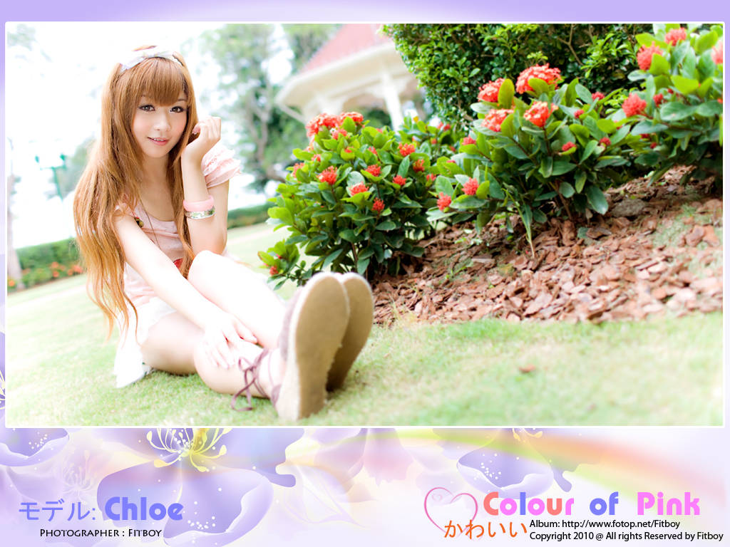 http://images4.fotop.net/albums4/Fitboy/6may2010/chloe_pink006.jpg