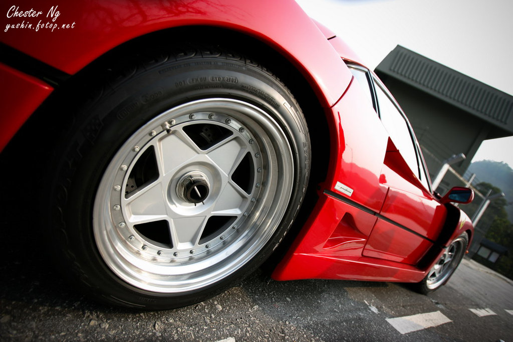 F40_04.jpg