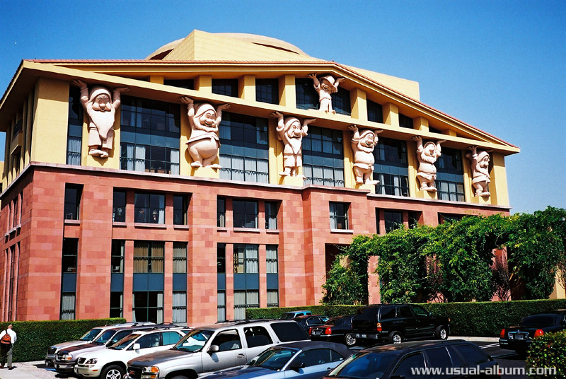 [Please click for slideshow]