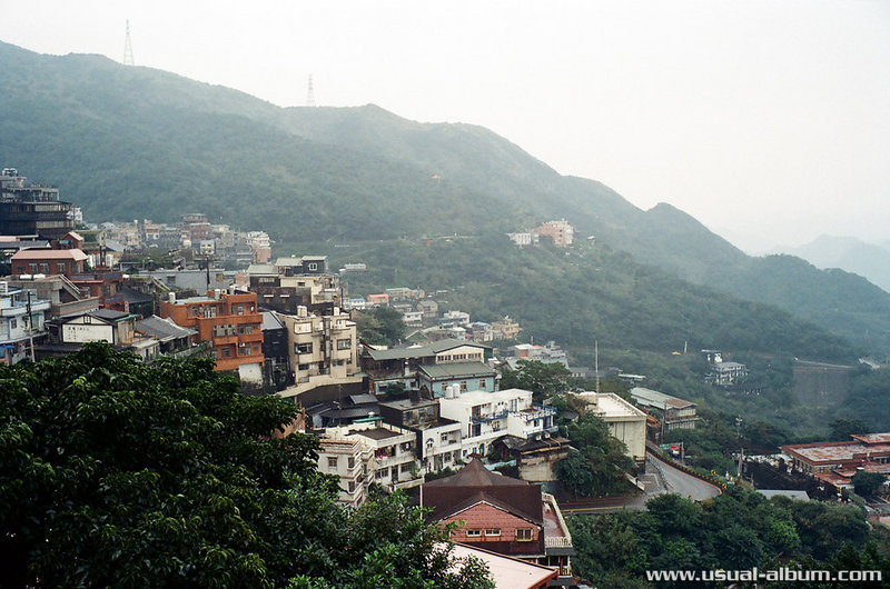 [click for slideshow]